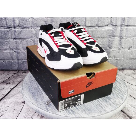 Nike Air Max Triax White/University Red-Black Men 9 Women 10.5 New in Box - Picture 10 of 11